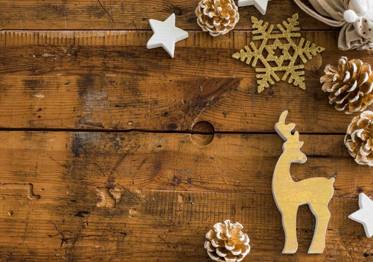 Il profumo del legno a Natale: atmosfere magiche che sanno di famiglia 